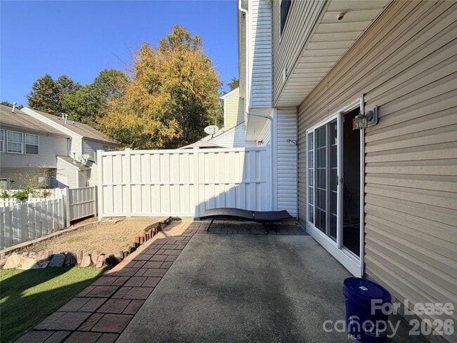 Building Photo - 6836 Rothchild Dr