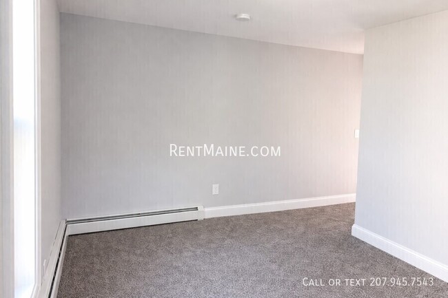 Building Photo - 221 Water St