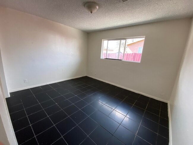Building Photo - 1108 Monterey St
