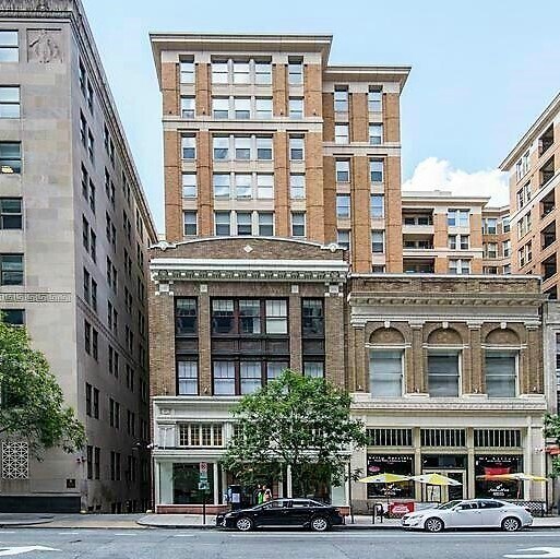 Building Photo - Artisan 602