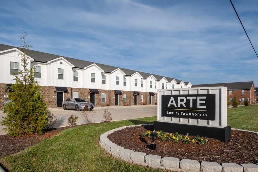 Primary Photo - ARTE Luxury Townhomes