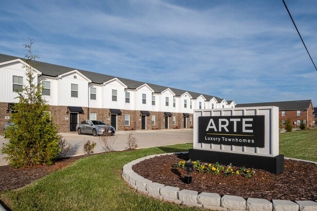 Building Photo - ARTE Luxury Townhomes