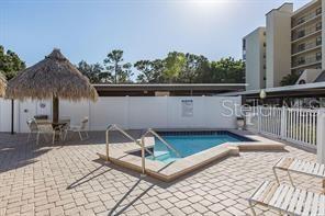 Building Photo - 2900 Cove Cay Dr