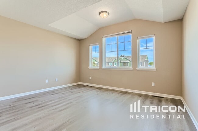 Building Photo - 14360 Parkside Ct NW