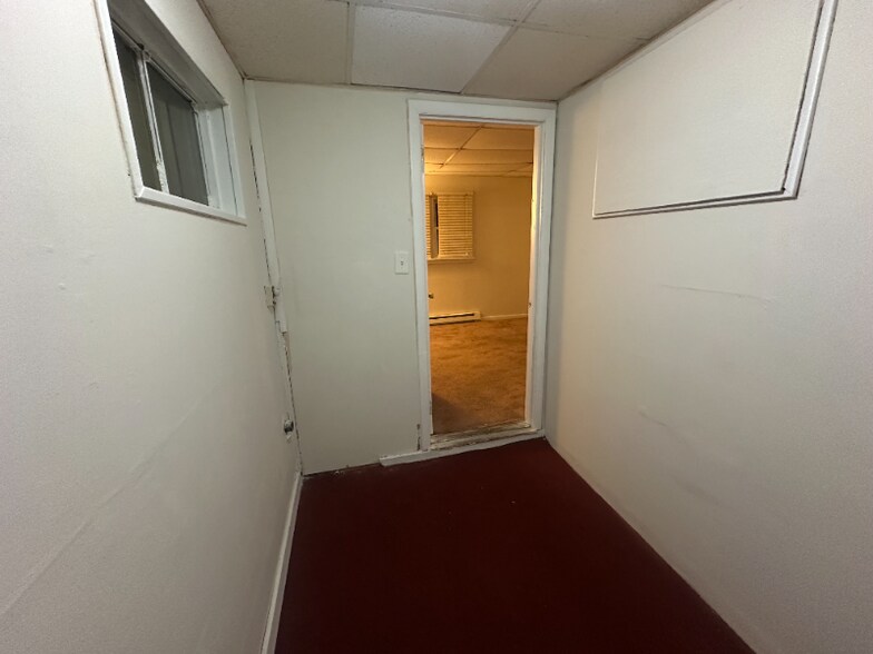 Building Photo - 516 Oakwood St