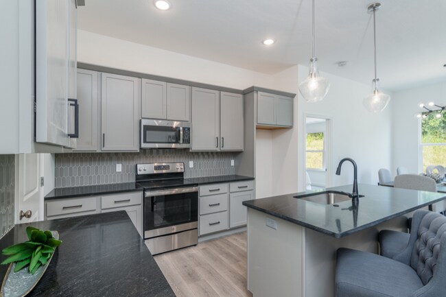 Building Photo - 6055 W Swather Ct
