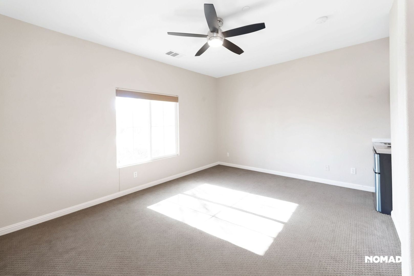 Building Photo - 3853 Mira Arena