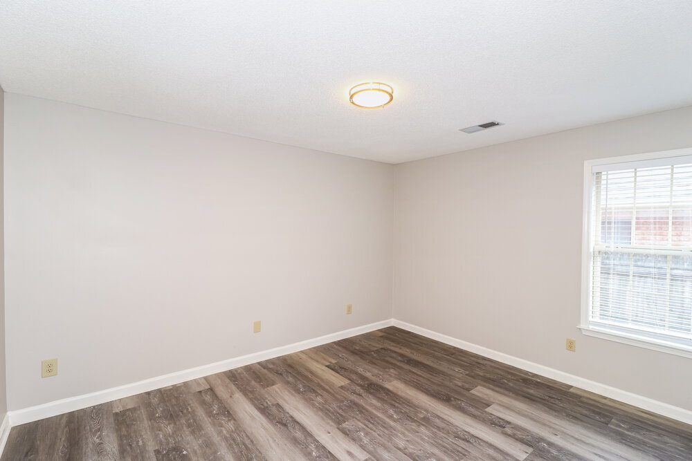 Building Photo - 1518 Appling Wood Cove S