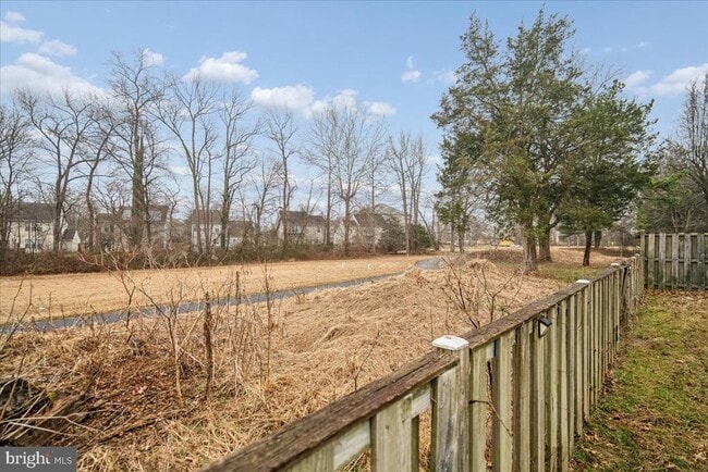 Building Photo - 13909 Lord Fairfax Pl