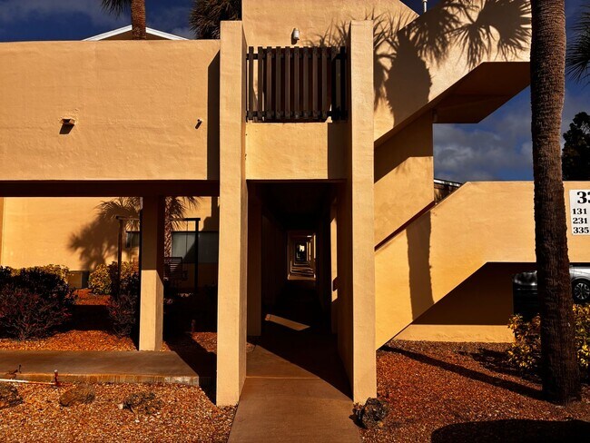 Building Photo - 55+ Charming first-floor condo nestled in the serene Fairways 3 Condominiums