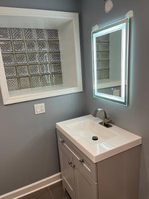 Building Photo - 6630 N Washtenaw Ave