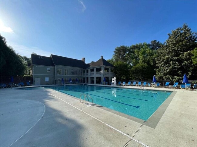 Building Photo - 1378 Greencrest Ct SW