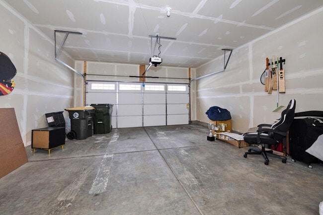 Building Photo - 1179 Woodlily Ln