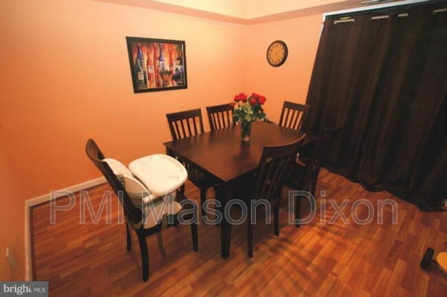 Building Photo - 5681 Harpers Farm Rd