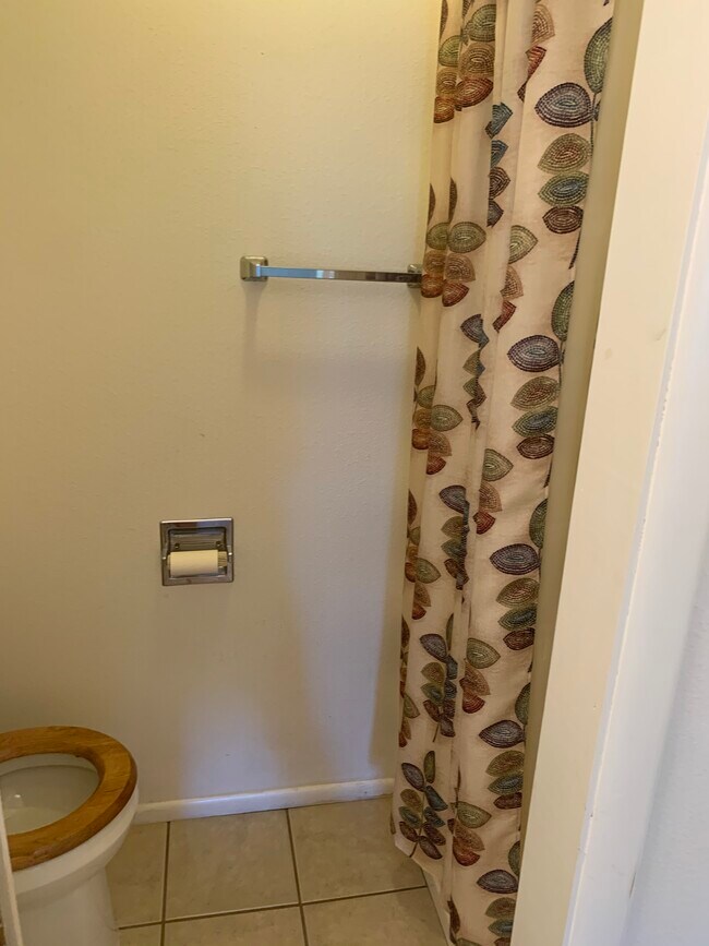 Primary Photo - 1440 Vega Cir