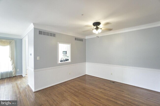 Building Photo - 75 Chadwick Cir