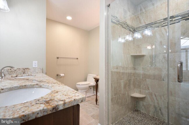 Building Photo - 110 Talleyrand Dr