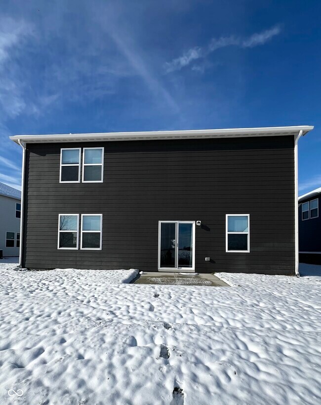 Building Photo - 2725 Linwood Ave