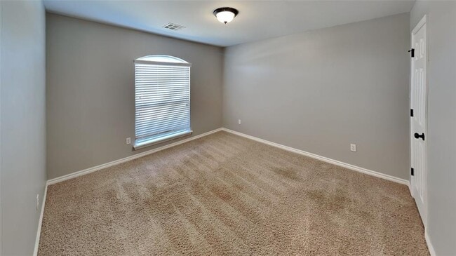 Building Photo - 16208 Romeo Dr