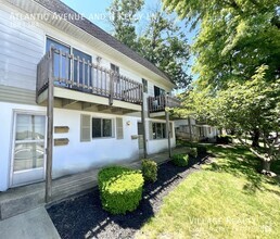 Building Photo - Huge Red Lion 1-bed with washer/dryer hook...