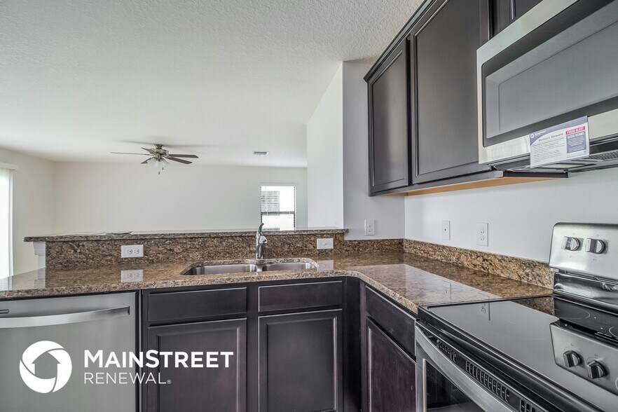 Building Photo - 2438 Caspian Dr