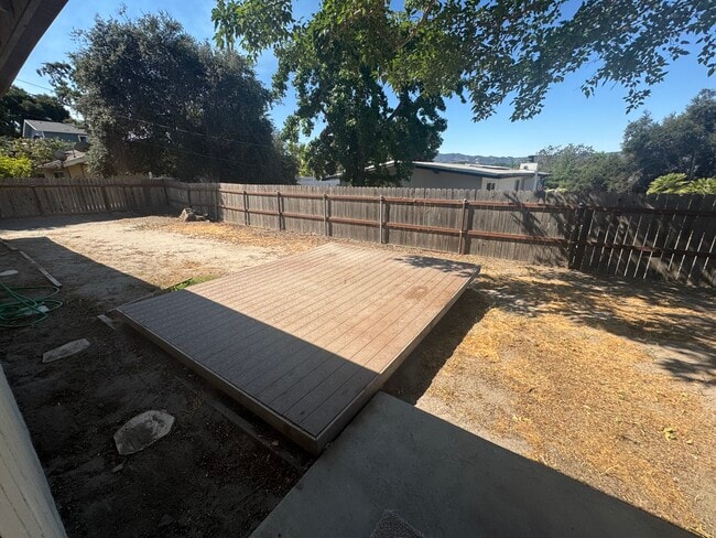 Building Photo - 4062 Tranquilla Ave
