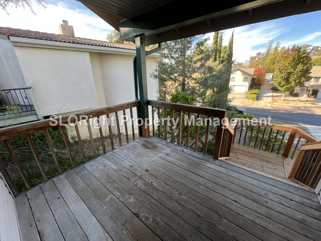 Building Photo - AVAILABLE AUGUST- Recently Updated Home on Lake Nacimiento - 3 Bed / 2 Bath