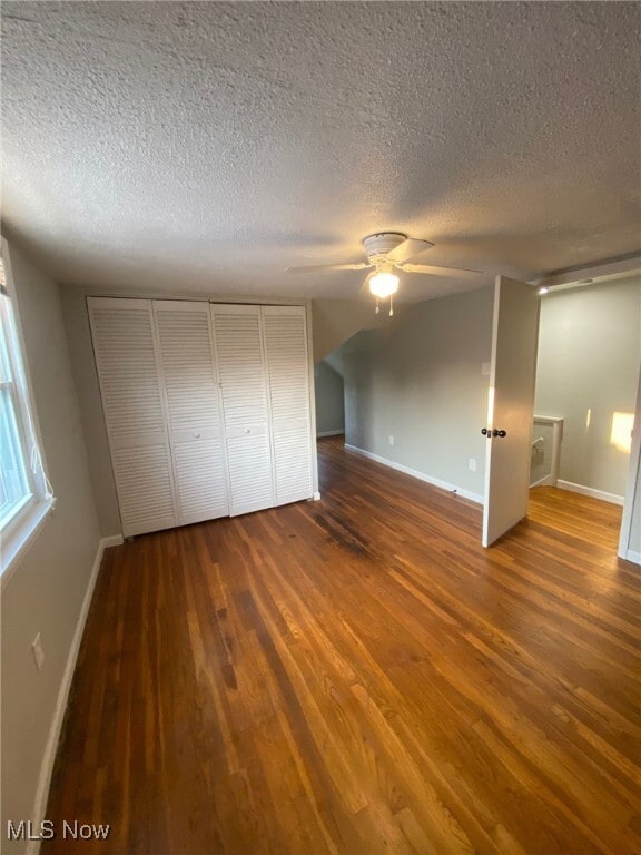 Building Photo - 4207 Wood Ave
