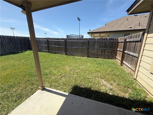 Building Photo - 1314 Briscoe Ct