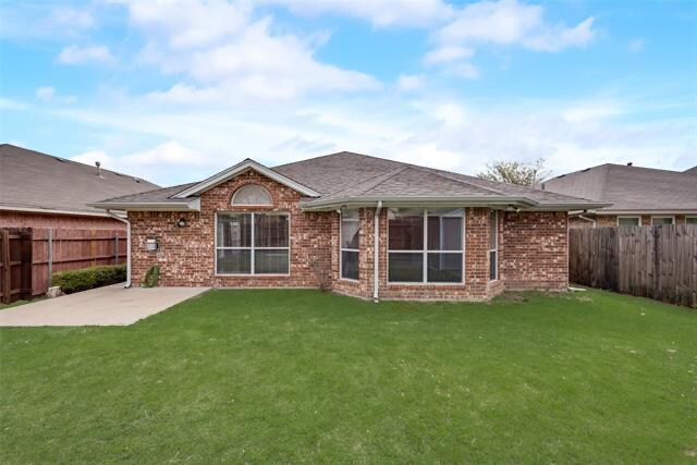 Building Photo - 912 Churchhill Dr