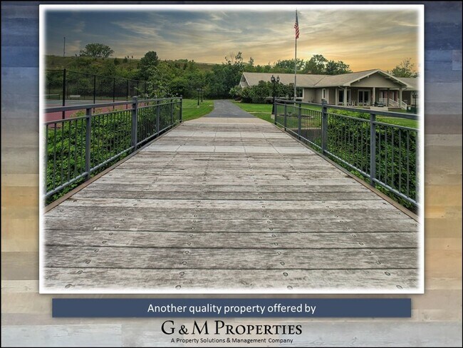 Building Photo - 2 Bedroom Townhome - Available off of Fren...