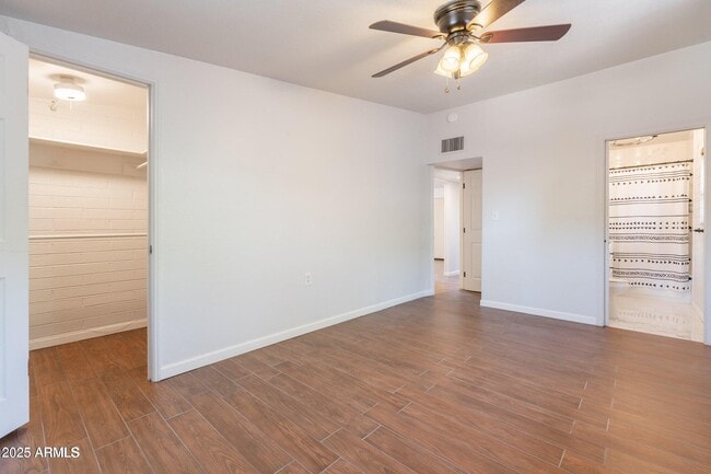 Building Photo - 2214 N 7th Ave