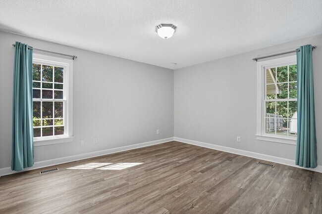 Building Photo - 3428 Buccaneer Ct