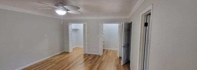 Building Photo - Home on Corner lot in Wood Valley