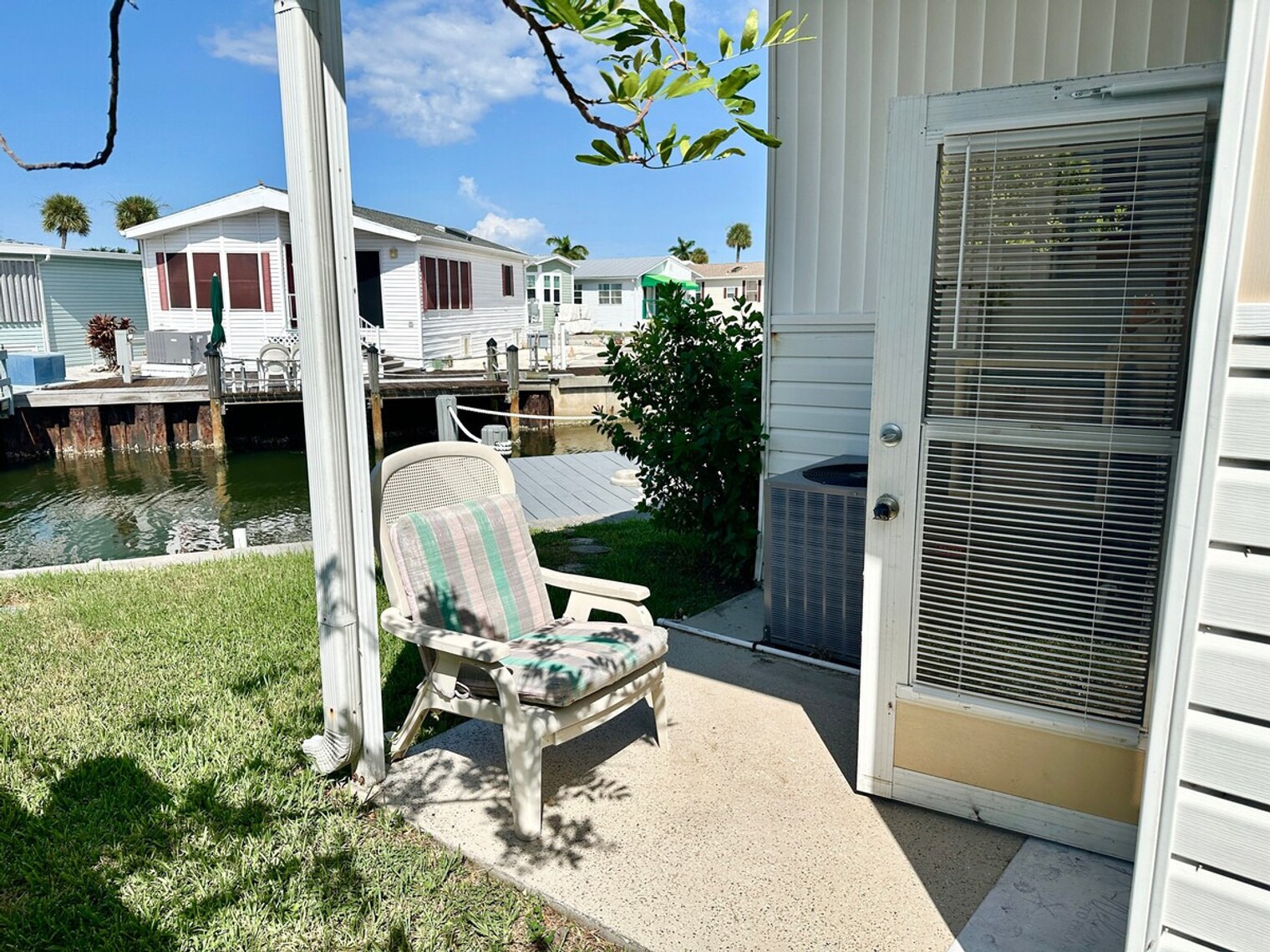 Building Photo - 1091 Nettles Blvd