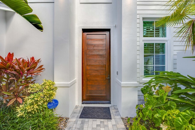 Building Photo - 9171 Mercato Ln