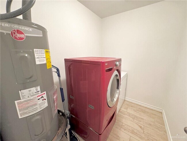 Building Photo - 21 Buen Camino St