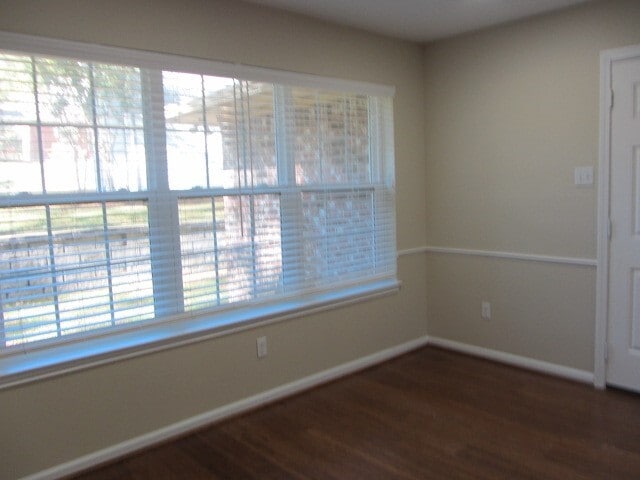 Building Photo - 603 Hillcrest Dr