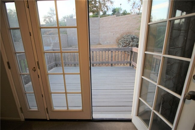 Building Photo - 1861 Coolidge St