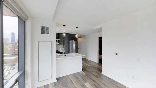 Building Photo - 345 Harrison Ave