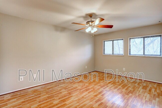 Building Photo - 5681 Harpers Farm Rd