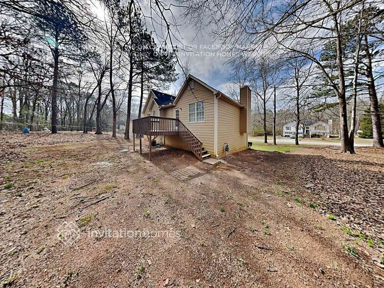 Building Photo - 101 Brandon Woods Cir