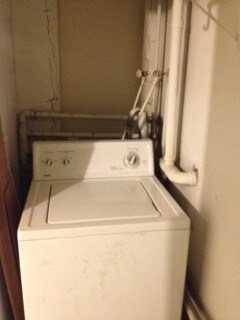 Building Photo - 356 Waterville St