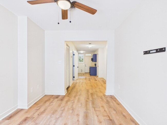 Building Photo - 411 Gilmer St