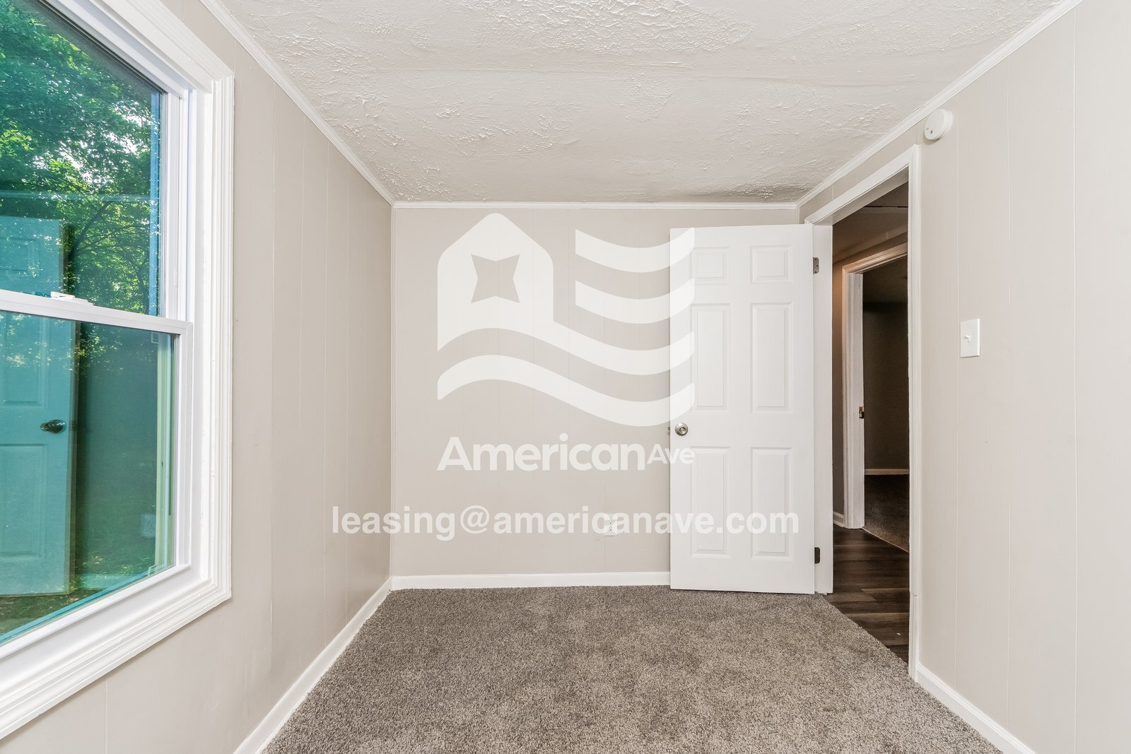 Building Photo - 315 Bay St