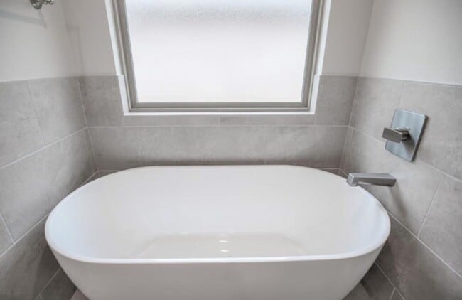 Building Photo - 9225 NW 86th St