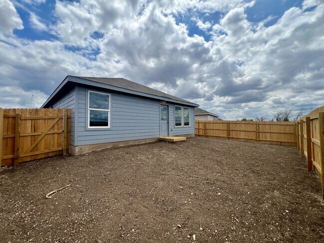 Building Photo - 9178 Trails End