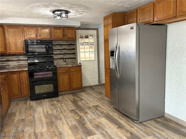 Building Photo - 2434 Saratoga Ave SW