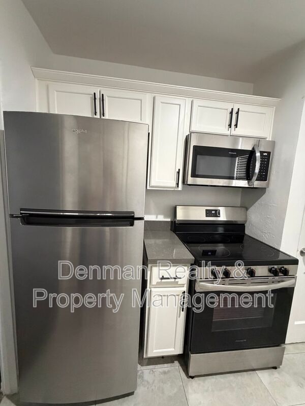 Building Photo - 4306 N 12th St
