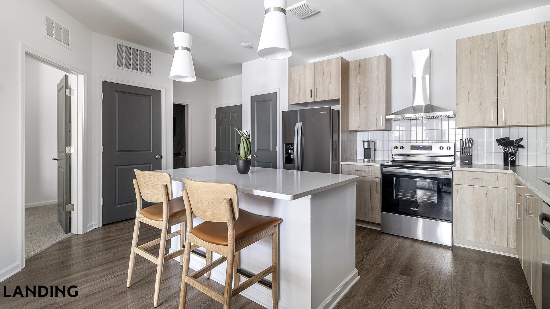 Building Photo - 2800 Milan Ct